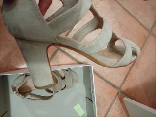 Sandali estivi beige Obsel