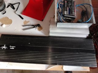 Amplificador Negro
