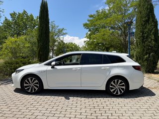 Toyota Corolla 2.0 180H STYLE E-CVT TOURING SPORT