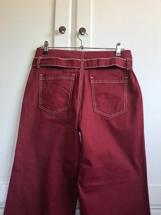 Pantalón ancho mujer color vino