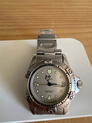 Reloj Zodiac Profesional Plata y Blanco