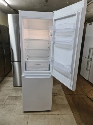 Nevera Indesit A+++ Blanca