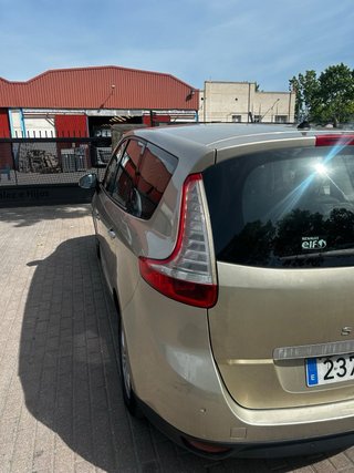 Renault Scenic 2009