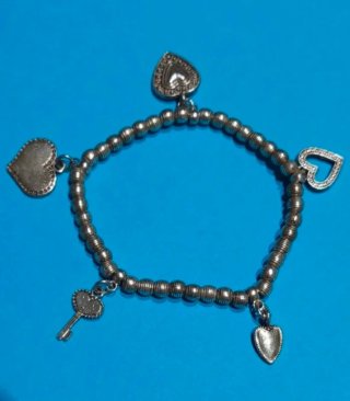 Bracciale Vestopazzo con ciondoli cuore e chiave