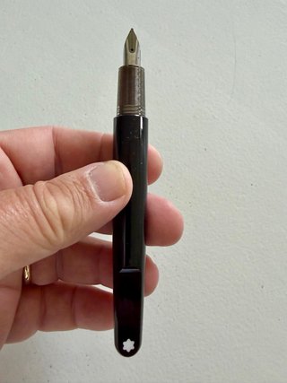 Pluma Montblanc Marc Newson Serie M
