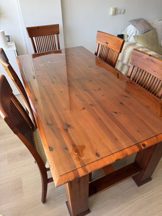 Mesa de comedor madera y cristal