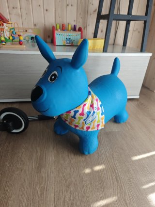 Perro saltarín azul