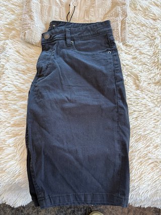 Conjunto Camisa y Pantalón Beige/Negro