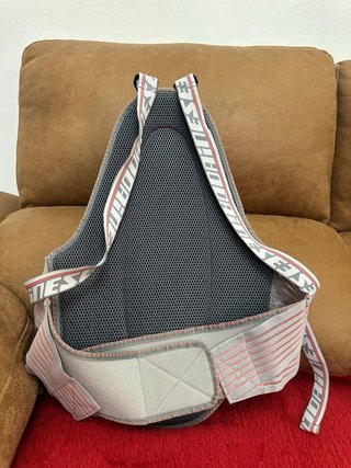 Espaldera Dainese Ajustable