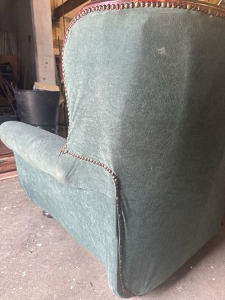 Sillón vintage tela y madera