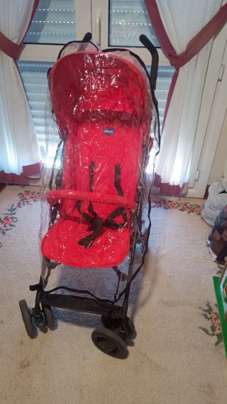Silla de paseo Chicco roja