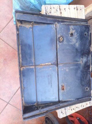 Porta matrícula Mitsubishi Montero