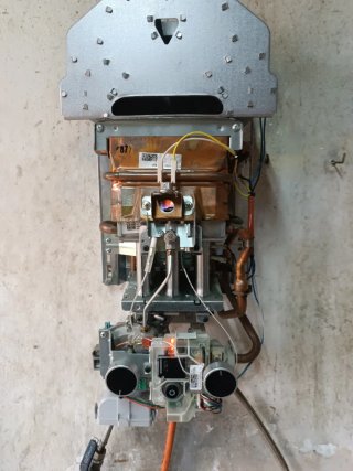 Termo Calentador Gas Butano 5L Bosch