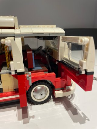 Figura Lego Furgoneta Volkswagen Clásica
