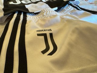 Completo Juventus 3/6 mesi