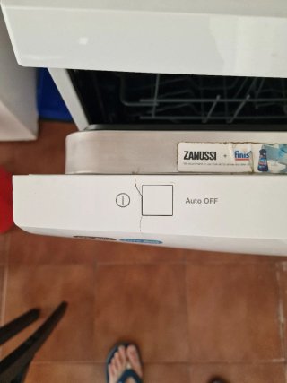 Lavavajillas Zanussi ZDF26011WA