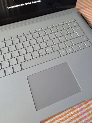 Microsoft Surface Book 2
