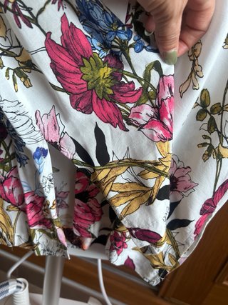 Camisa Stradivarius floral mujer