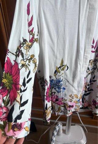 Camisa Stradivarius floral mujer