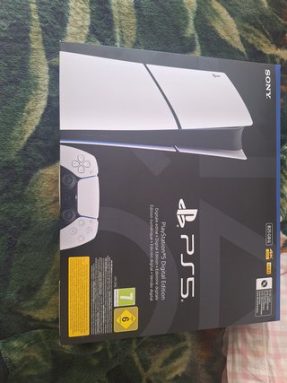 Ps5 Digital Edition 825gb + 2 Mandos