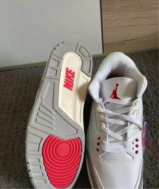 Jordan 3 White Cement