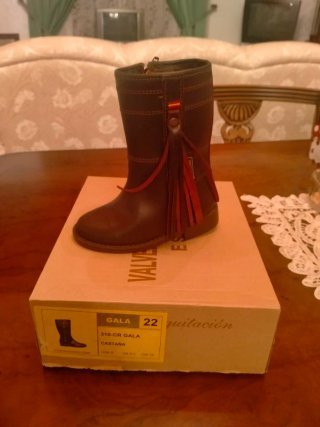 Botas camperas niño