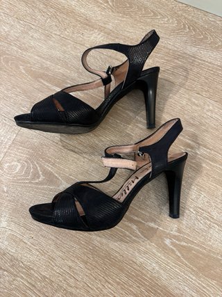 Sandalias Patricia Tacón Negro