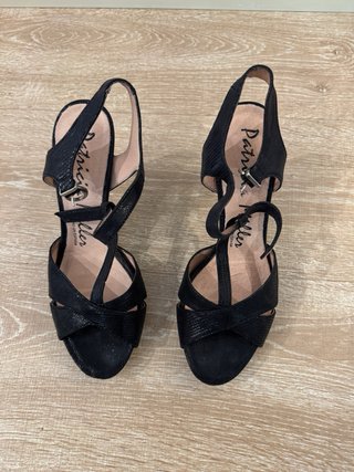 Sandalias Patricia Tacón Negro
