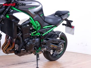 KAWASAKI Z 900