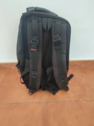 Mochila The North Face Gris