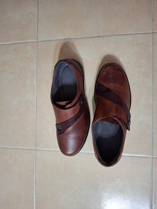 Zapatos planos mujer Pitillos. T 36. Granates