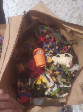 Bolsa de juguetes variados