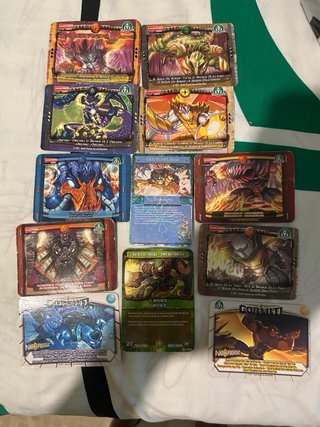 Cartas Gormiti varias