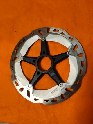 Disco Freno Shimano RT-EM810-M 180mm Centerlock