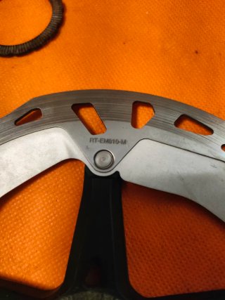 Disco Freno Shimano RT-EM810-M 180mm Centerlock