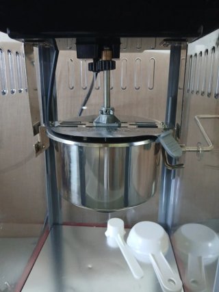 Máquina de Palomitas Estilo Retro