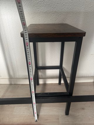 Mesa alta roble industrial con 2 taburetes