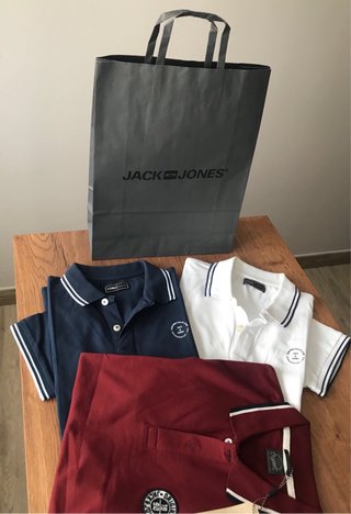 POLO JACK JONES  T.M               A  ESTRENAR !!!