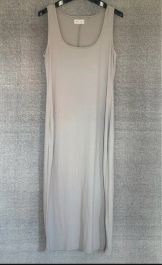 Lote 7 vestidos de marcas / xl