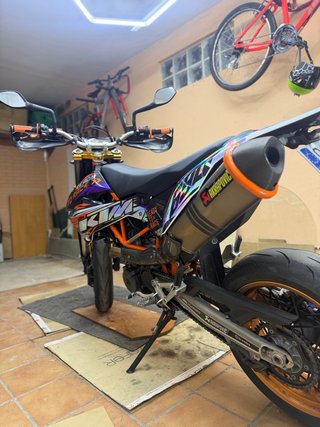 KTM 690 SMC R 2017 Supermotard