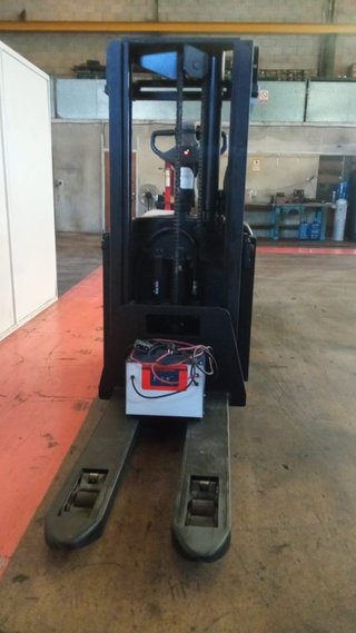 Apilador BT 1.600 Kg - Ocasión