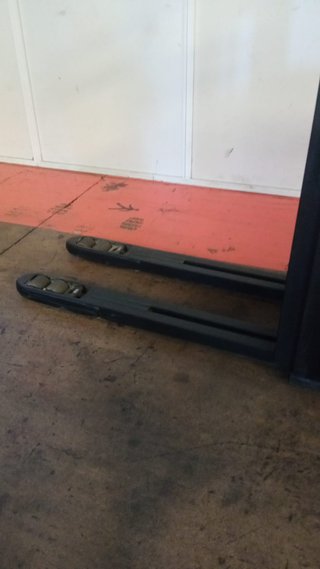 Apilador BT 1.600 Kg - Ocasión