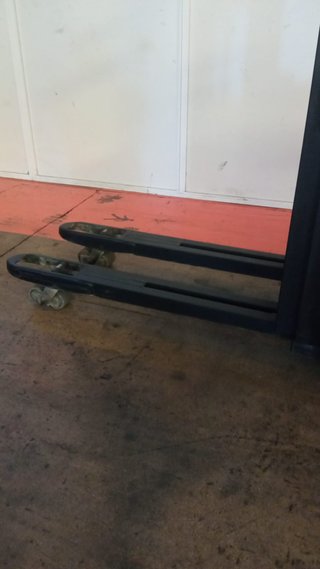 Apilador BT 1.600 Kg - Ocasión