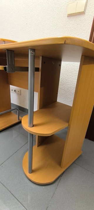 Mesa escritorio madera y metal