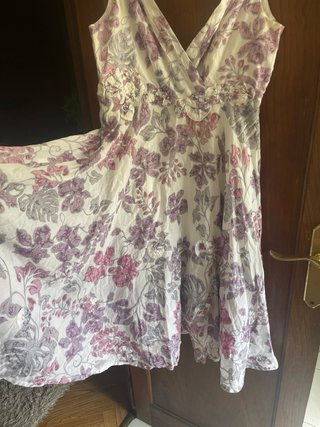 Vestido flores y lentejuelas