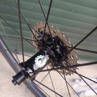 Ruedas de carbono Elitewheels