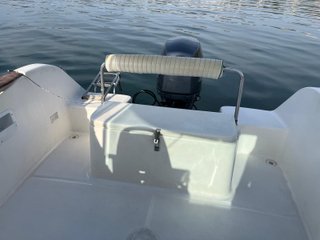 Zenit 555 Yamaha 100CV 160h Lista para navegar