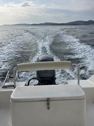 Zenit 555 Yamaha 100CV 160h Lista para navegar