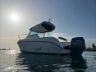Zenit 555 Yamaha 100CV 160h Lista para navegar