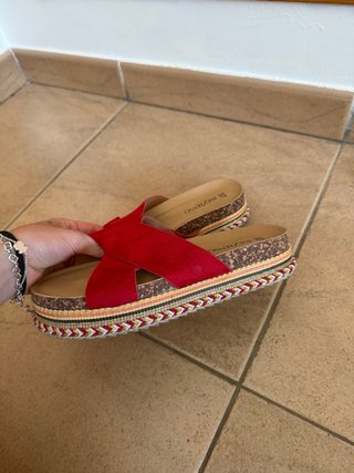 Sandalias INEXTENSO Rojas Talla 37